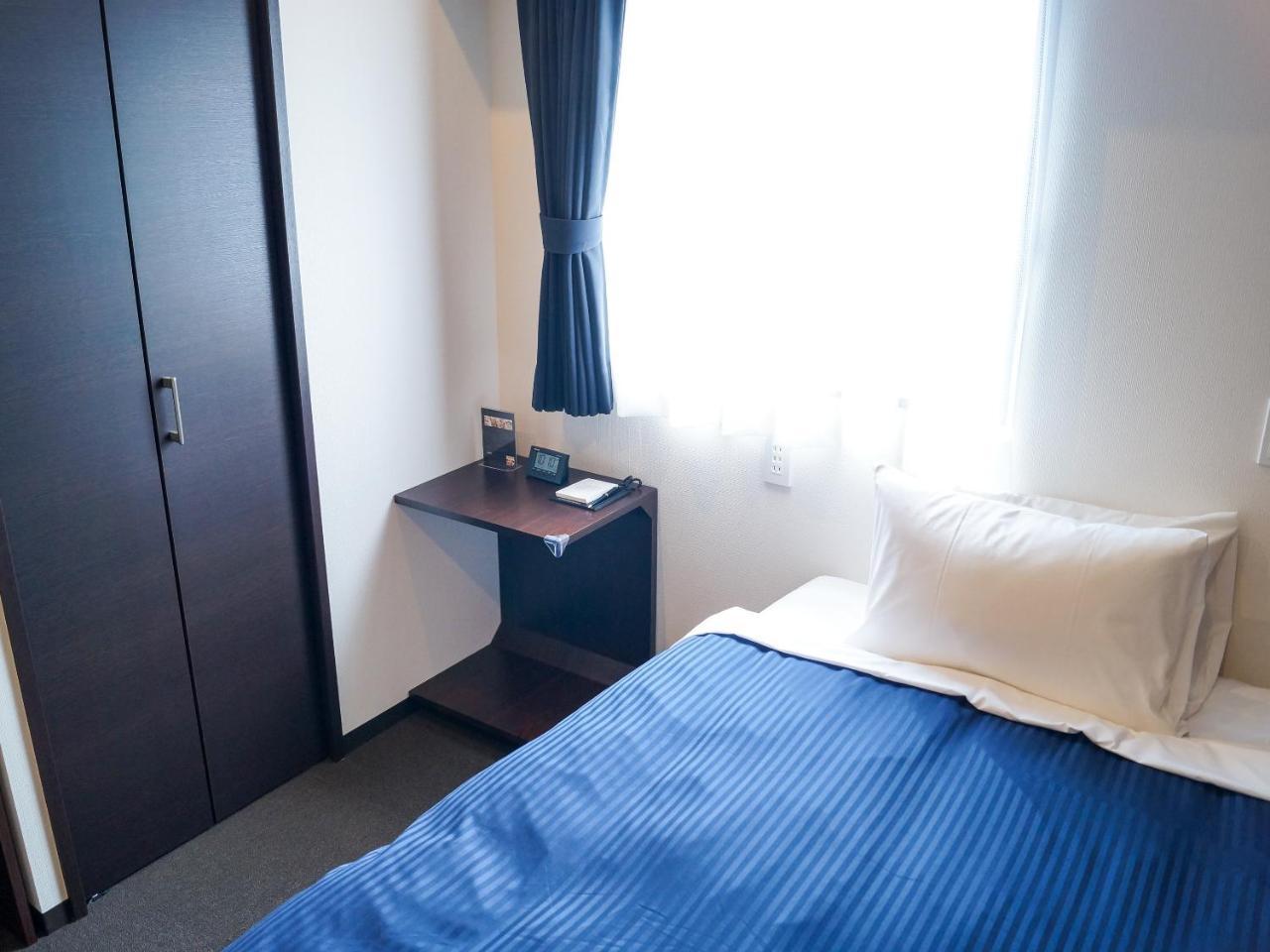 Hotel Livemax Saitama-Asaka-Ekimae Екстериор снимка